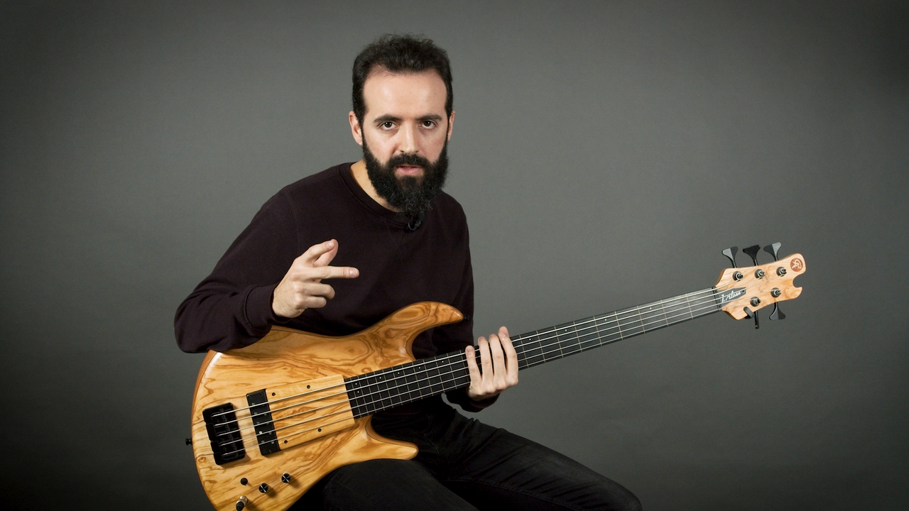 El bajo en el flamenco