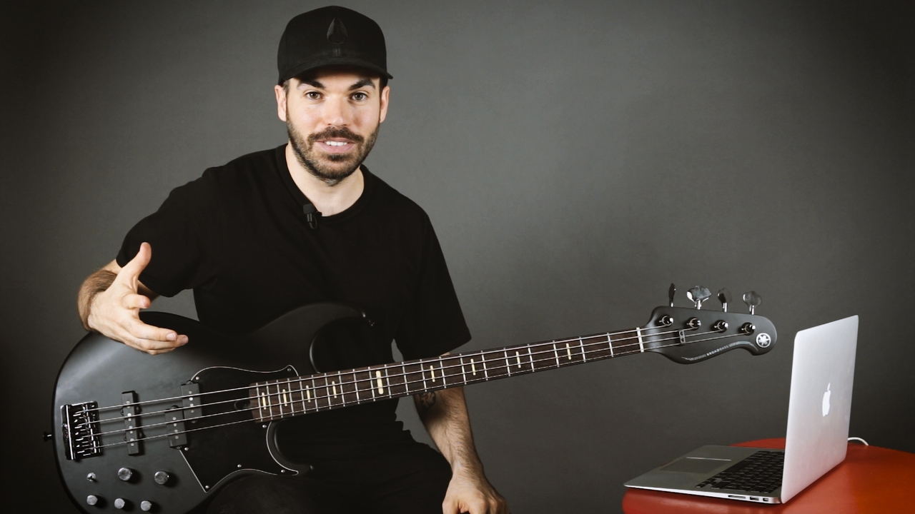 Escala menor melódica