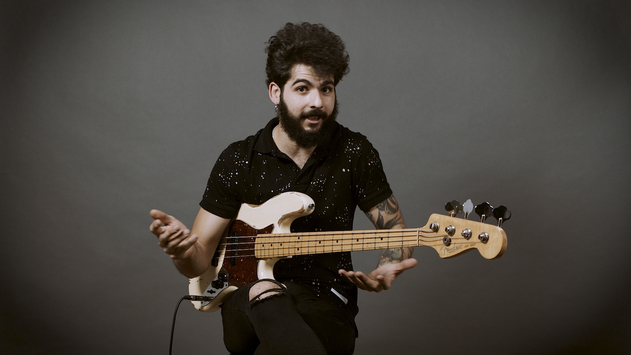 #3: Slap Groove en E7