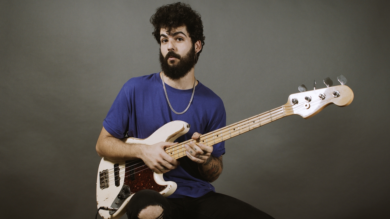 #7: Fingerstyle Groove en C#m