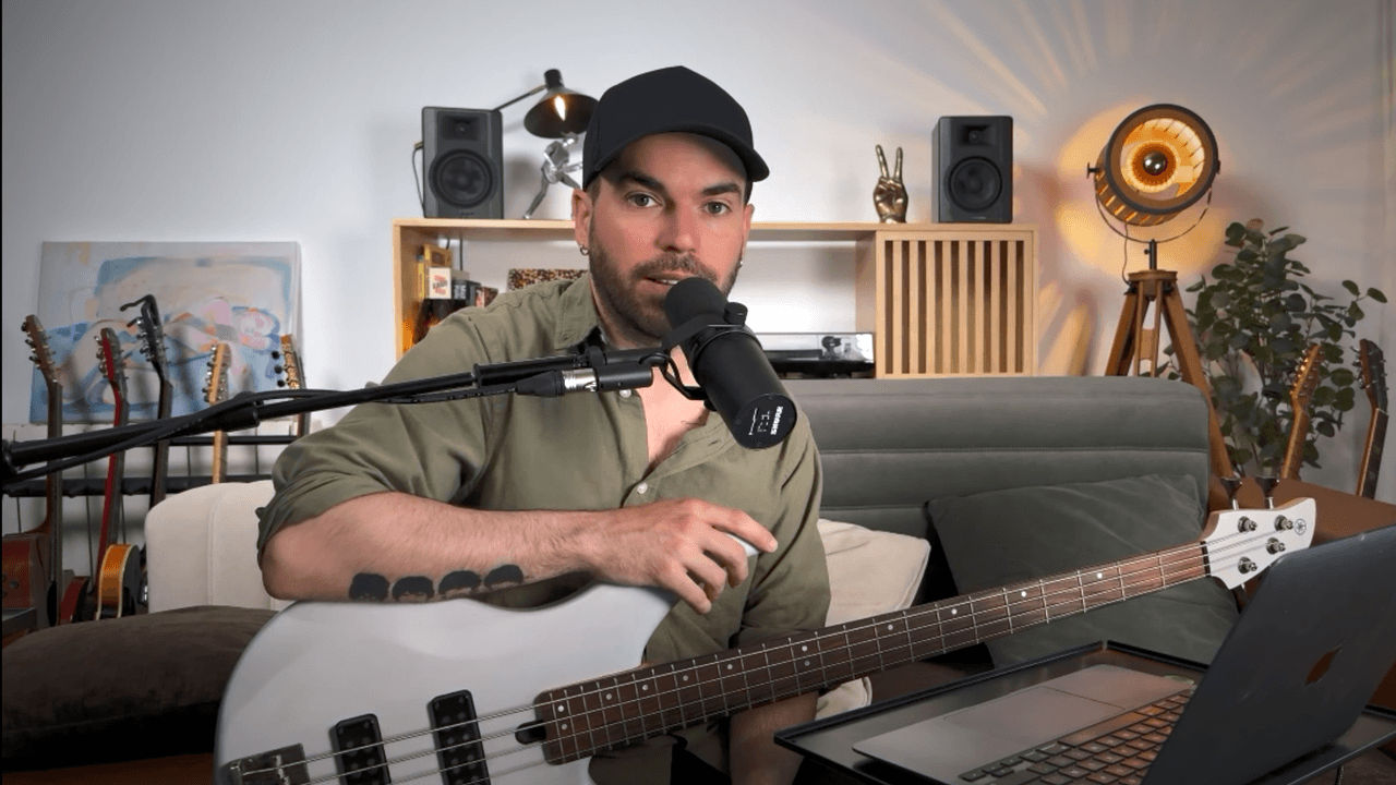 Abril 2025: Línea de bajo