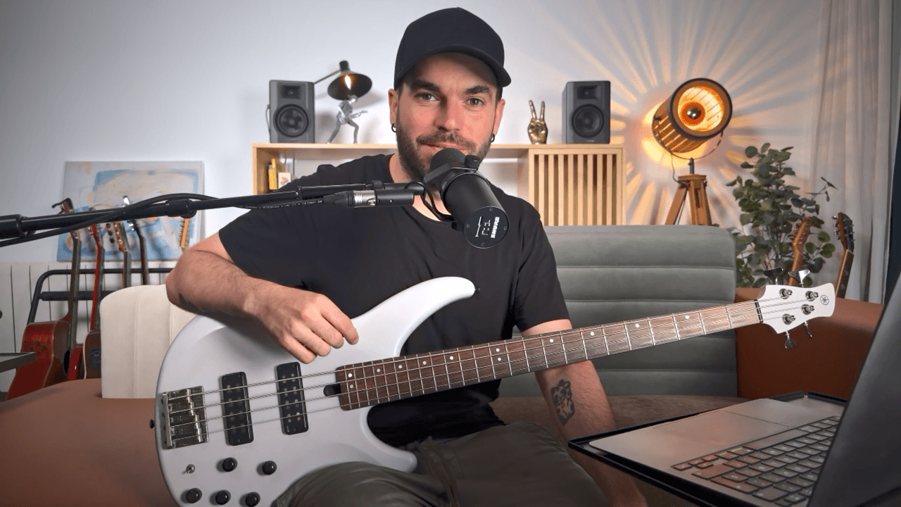 Mayo 2025: Línea de bajo